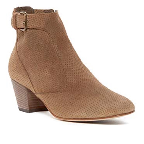 aquatalia franca bootie
